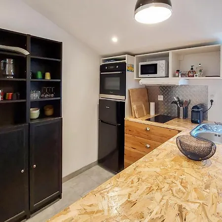 Appartement Stunning In With Kitchen Saint-Paimboeuf